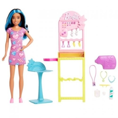 Lalka Barbie Skipper zestaw przekłuwanie uszu (HKD78) Barbie