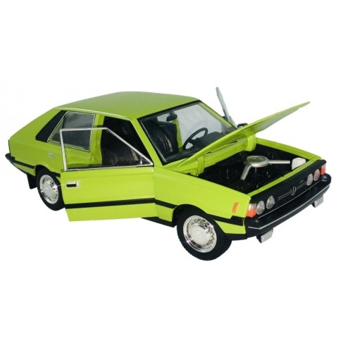 Samochód 1:24 Polonez FSO Dromader (24124) Dromader