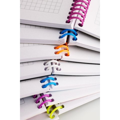 Kołozeszyt (kołonotatnik) A5 80k. 80g krata Happy Color (HA 4742 1825-ME1) Happy Color