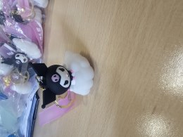 Brelok kuromi gumowy świecący pakowany po 5 szt.