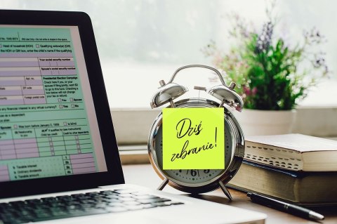 NOTES ELEKTROSTATYCZNY 75 X 75 MM 100 KARTECZEK ŻÓŁTY Titanum