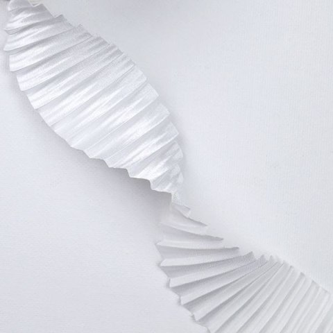 Wstążka Craft-Fun Series satynowa karbowana 40x3 [mm x m] biała Titanum (BJ25091148-4) Titanum